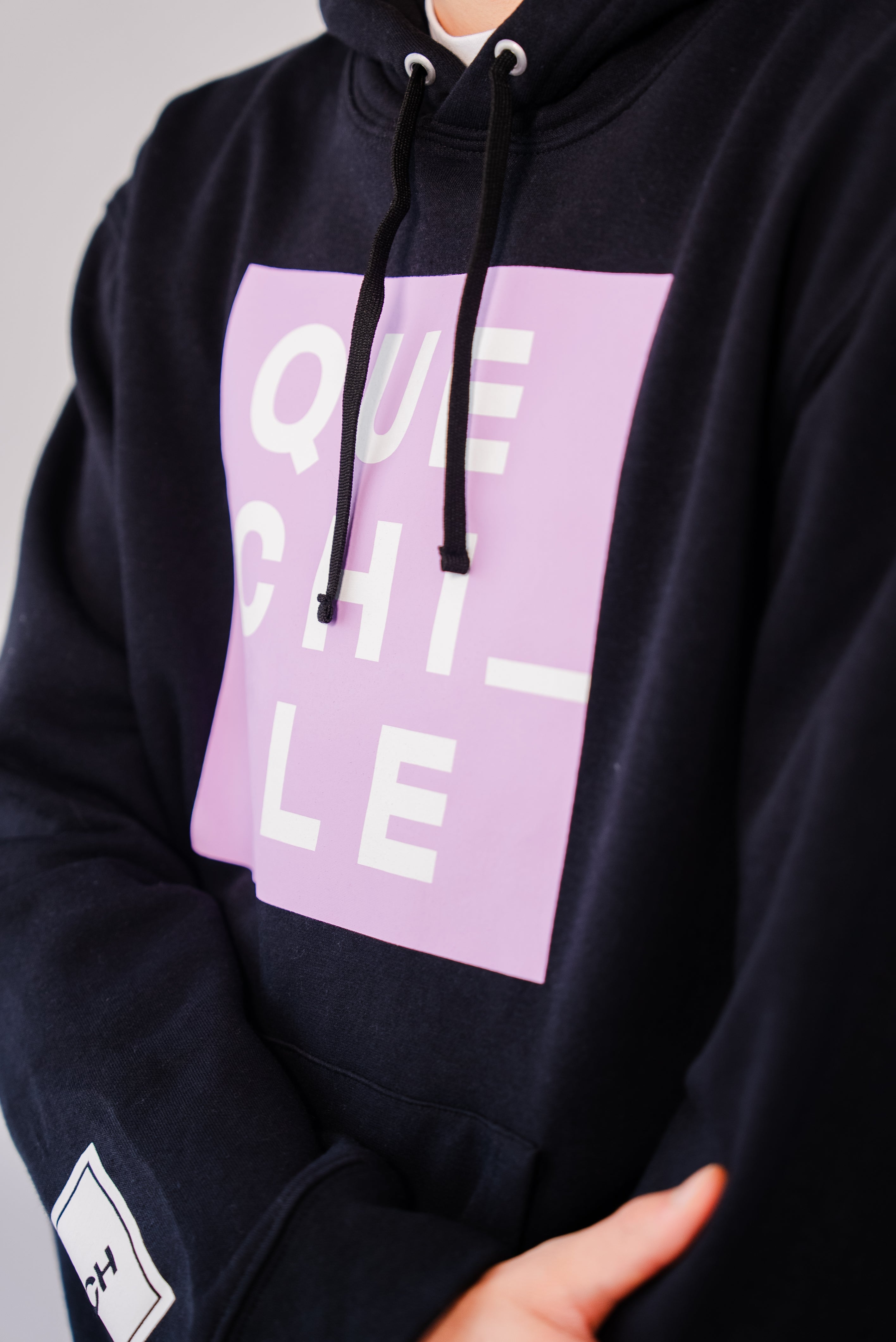 Hoodie ¡QUE CHILLE! Black Edition