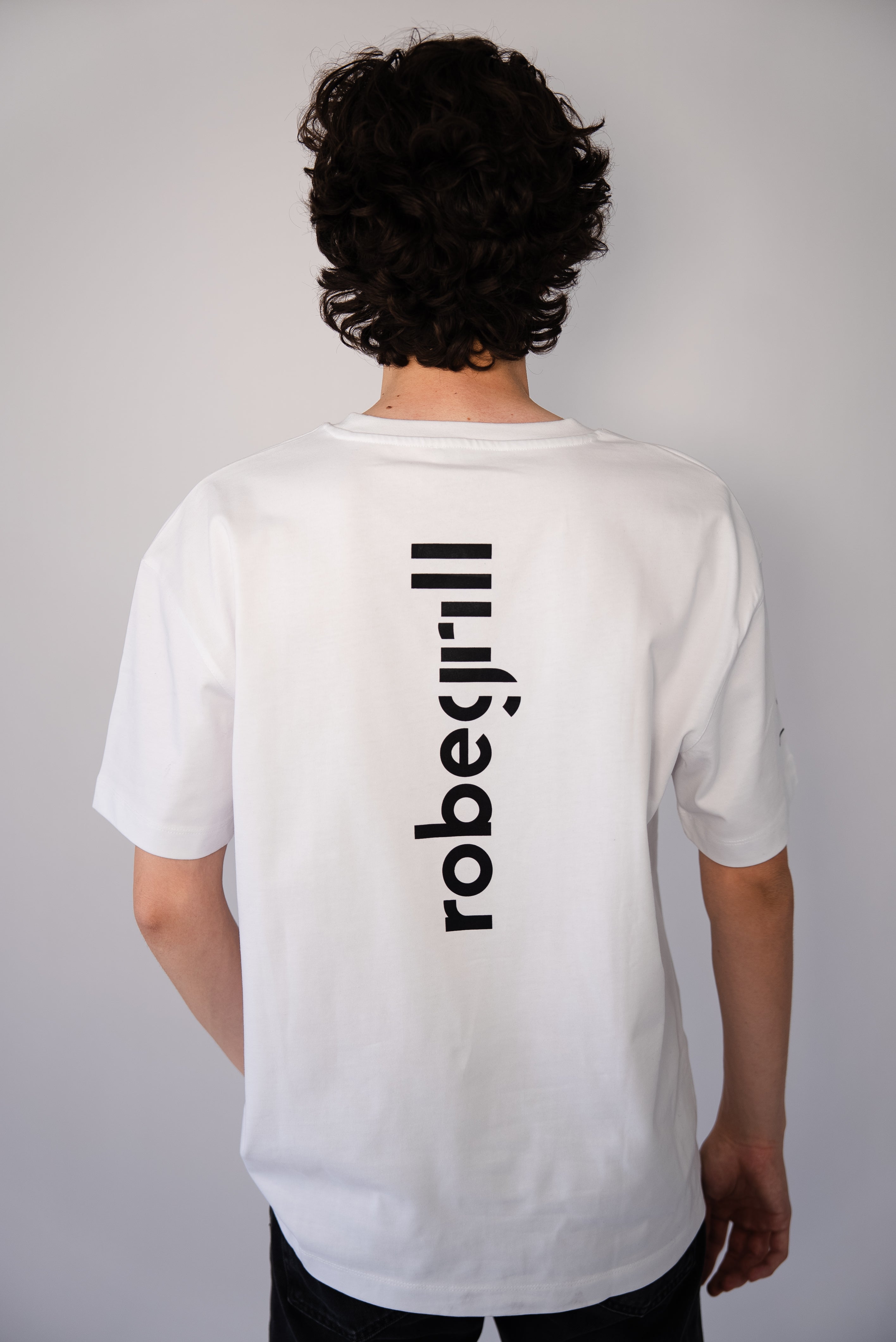 Playera Oversize ¡QUE CHILLE! White Edition